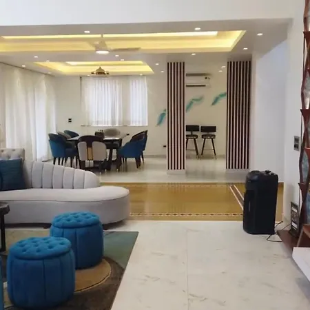 Magni Villa 4 Bhk
